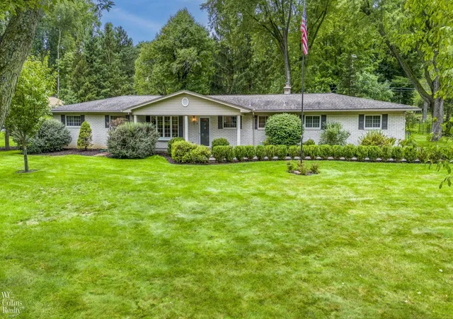 Photo 1 of Single family home for sale at 1200 Priscilla Ln, Rochester Hills, MI 48309 | MLS# 50223605 | Listing updated on 2026-10-21