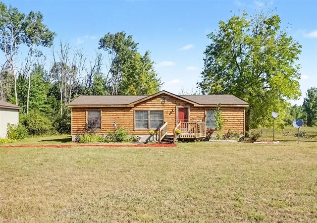 Photo 1 of Sale Pending at 23410 N County Line Rd, Newaygo, MI 49337 | MLS# 70554716 | Listing updated on 2026-09-03
