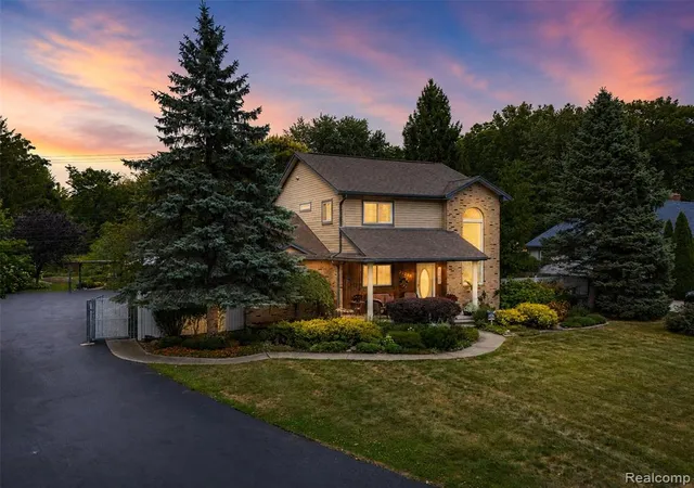 Photo 2 of Sale Pending at 25328 Wick Rd, Taylor, MI 48180 | MLS# 61027068 | Listing updated on 2026-09-22