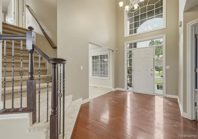 Photo 3 of Single family home for sale at 39710 W Offshore Dr, Harrison Twp, MI 48045 1557 | MLS# 61021748 | Listing updated on 2026-09-29