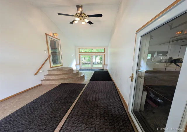 Photo 2 of Single family home for sale at 41 Sandwood Dr, Marquette, MI 49855 | MLS# 50224431 | Listing updated on 2026-10-09