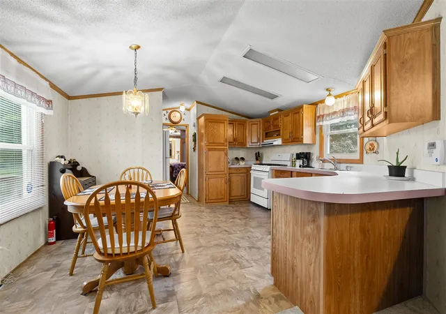 Photo 4 of Sale Pending at 65383 48th Avenue, Hartford, MI 49057 | MLS# 70554348 | Listing updated on 2026-09-13