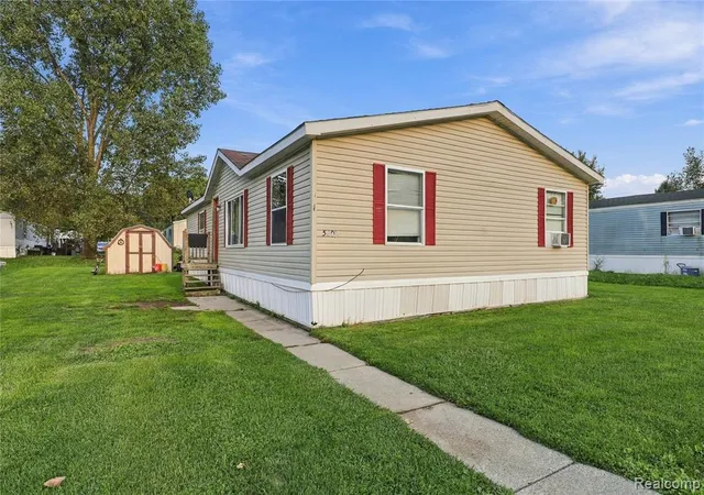 Photo 1 of Manufactured home for sale at 5203 John R Dr, Flint, MI 48507 | MLS# 61031855 | Listing updated on 2026-10-24