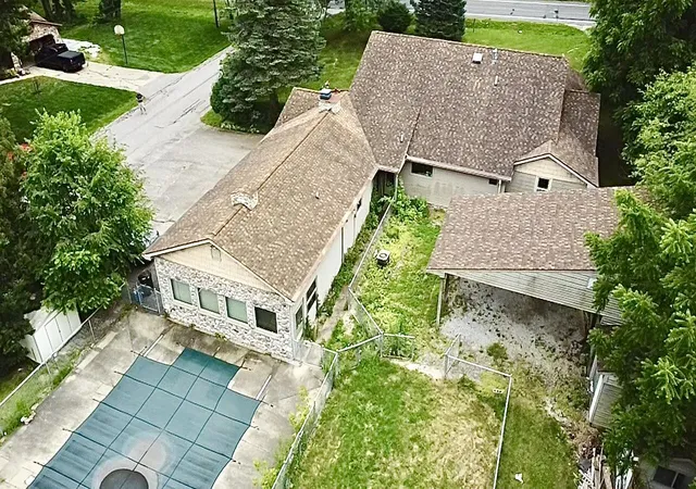 Photo 3 of Sale Pending at 1601 Niles Buchanan Rd, Niles, MI 49120 | MLS# 70555597 | Listing updated on 2026-09-04