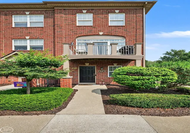 Photo 1 of Condo for sale at 228 Wright St #UNIT 73, BLDG 401, Wixom, MI 48393 | MLS# 50218090 | Listing updated on 2026-09-17