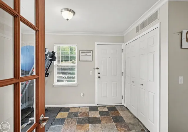 Photo 3 of Condo for sale at 228 Wright St #UNIT 73, BLDG 401, Wixom, MI 48393 | MLS# 50218090 | Listing updated on 2026-09-17