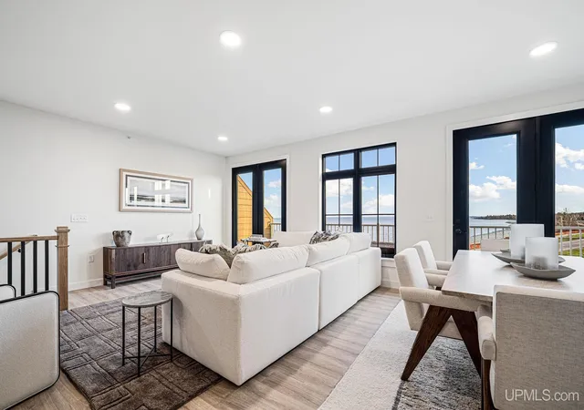 Photo 3 of Condo for sale at 2401 N Lakeshore Blvd, Marquette, MI 49855 | MLS# 50145766 | Listing updated on 2026-09-15