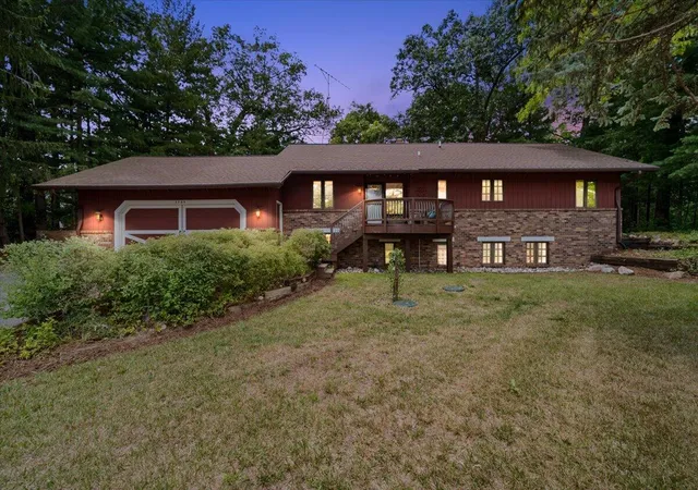 Photo 3 of Single family home for sale at 3365 Wildridge Dr, Grand Rapids, MI 49525 | MLS# 70549075 | Listing updated on 2026-09-03