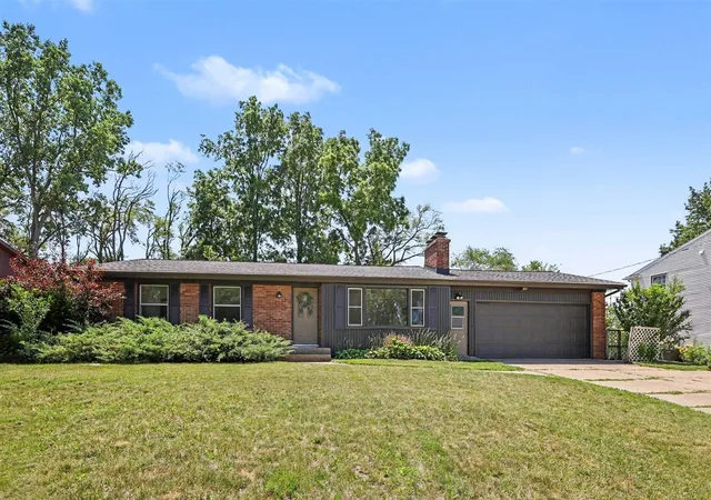 Photo 3 of Single family home for sale at 1628 Bridle Crk St, Grand Rapids, MI 49508 | MLS# 70555931 | Listing updated on 2026-09-09