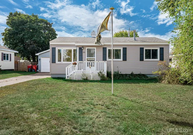 Photo 2 of Single family home for sale at 35 E Blueberry St, Gwinn, MI 49841 | MLS# 50223232 | Listing updated on 2026-10-06