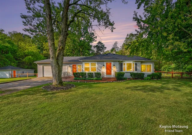 Photo 2 of Single family home for sale at 4621 Whitneyville Ave, Ada, MI 49301 | MLS# 70557228 | Listing updated on 2026-09-08