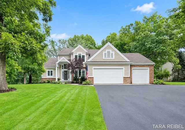 Photo 1 of Sale Pending at 4320 Trail E Dr, Ada, MI 49301 | MLS# 70559335 | Listing updated on 2026-10-26