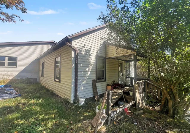 Photo 1 of Single family home for sale at 106 3rd Street, Crystal Falls, MI 49920 | MLS# 50222476 | Listing updated on 2026-09-21