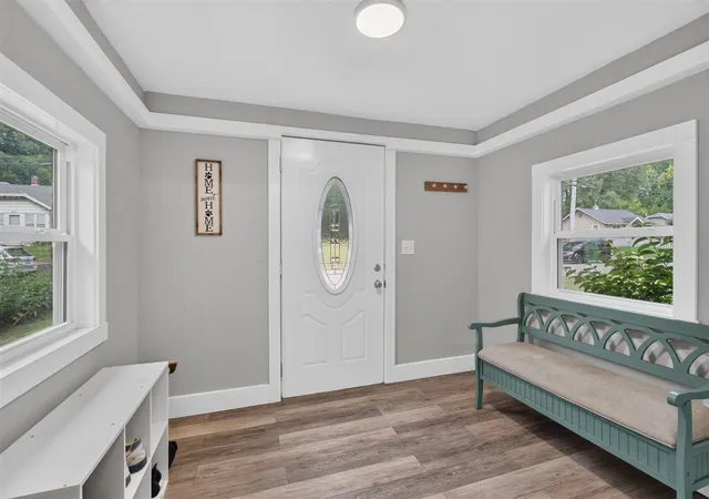 Photo 2 of Single family home for sale at 632 Fairyland Ave, Jackson, MI 49202 | MLS# 70555556 | Listing updated on 2026-09-01