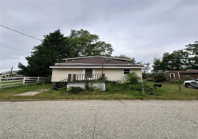 Photo 1 of Single family home for sale at 3691 Willow Dr #3696, Grand Rapids, MI 49525 | MLS# 70556945 | Listing updated on 2026-09-08