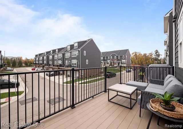 Photo 2 of Sale Pending at 321 N Sydney Ct, Plymouth, MI 48170 4964 | MLS# 61032167 | Listing updated on 2026-09-28