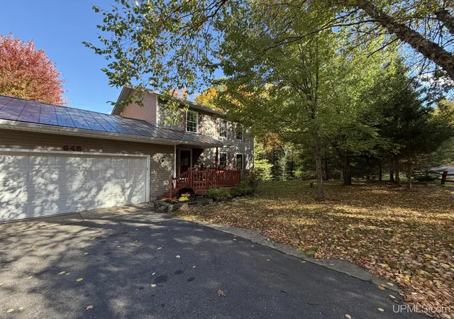 Photo 2 of Single family home for sale at 648 N Maple Hl Dr, Gwinn, MI 49841 | MLS# 50223818 | Listing updated on 2026-10-16