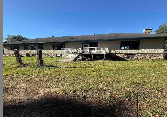 Photo 2 of Single family home for sale at 14 Lawrence St, Caspian, MI 49915 | MLS# 50222778 | Listing updated on 2026-10-19