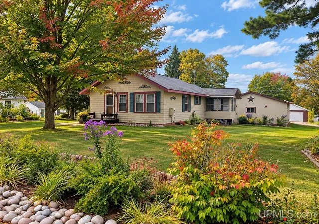 Photo 1 of Single family home for sale at 82 Michigan Ave, Montreal, WI 54550 | MLS# 50222442 | Listing updated on 2026-09-26