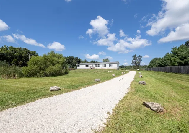 Photo 3 of Sale Pending at 34412 36th Avenue, Paw Paw, MI 49079 | MLS# 70555283 | Listing updated on 2026-09-03