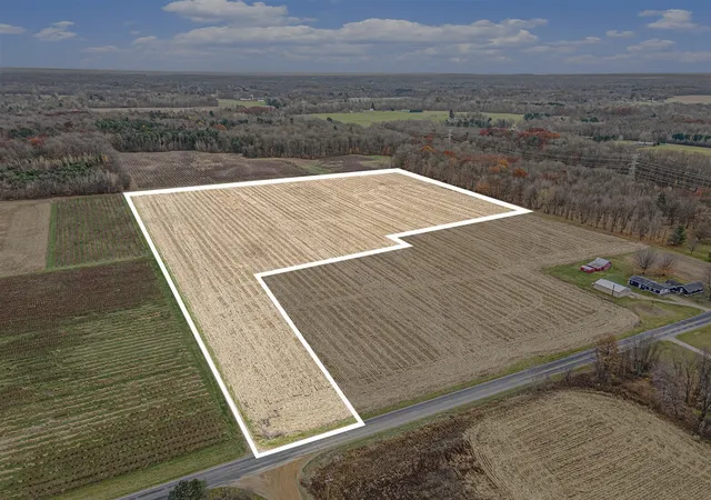 Photo 3 of Land for sale at Vl County Rd 687, Bangor, MI 49013 | MLS# 70556615 | Listing updated on 2026-09-10