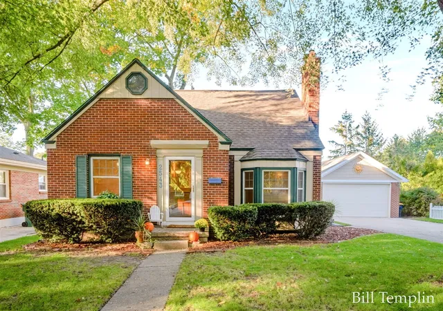 Photo 1 of Single family home for sale at 2543 Richards Dr, Grand Rapids, MI 49506 | MLS# 70563323 | Listing updated on 2026-10-16
