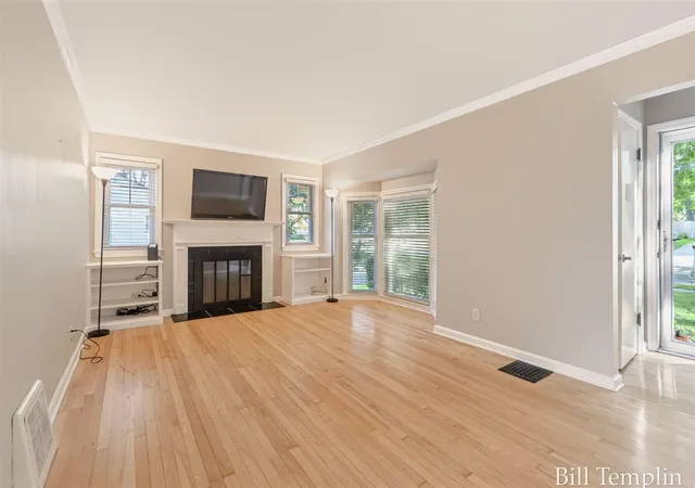 Photo 4 of Single family home for sale at 2543 Richards Dr, Grand Rapids, MI 49506 | MLS# 70563323 | Listing updated on 2026-10-16