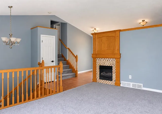Photo 4 of Sale Pending at 125 Eola St, Grand Rapids, MI 49507 | MLS# 70557681 | Listing updated on 2026-09-21