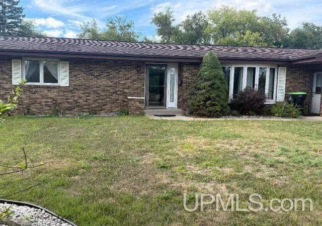 Photo 1 of Sale Pending at 1307 E Grant St, Iron Mountain, MI 49801 | MLS# 50222151 | Listing updated on 2026-10-19