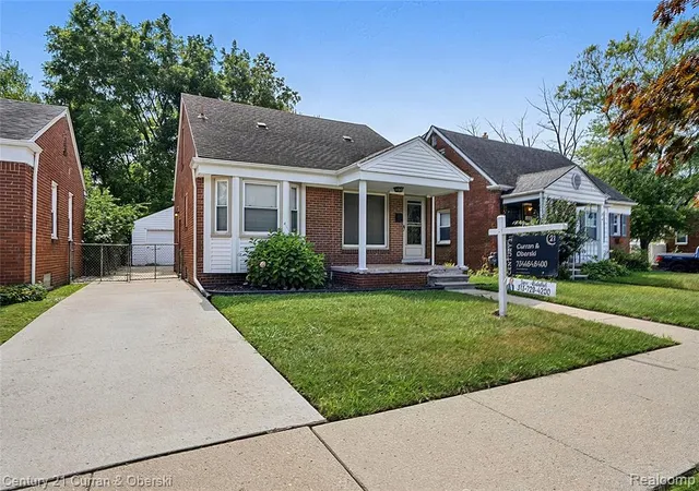 Photo 3 of Sale Pending at 26075 Fordson Hwy, Redford, MI 48239 2129 | MLS# 61024421 | Listing updated on 2026-10-02