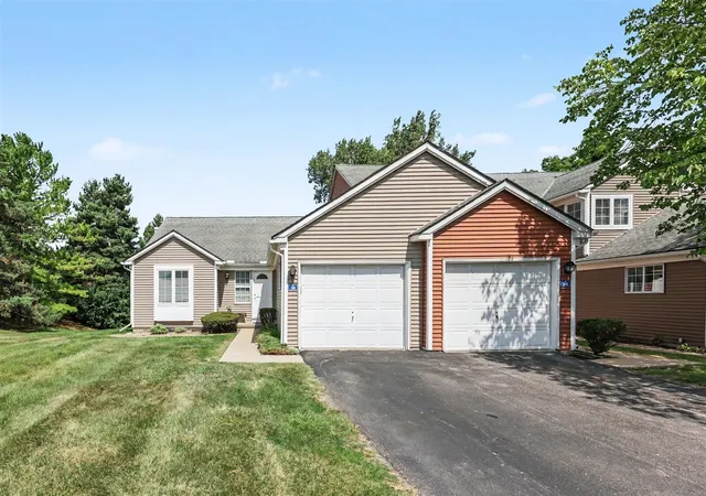 Photo 2 of Condo for sale at 398 Rolling Meadows Dr, Ann Arbor, MI 48103 | MLS# 70555398 | Listing updated on 2026-09-16