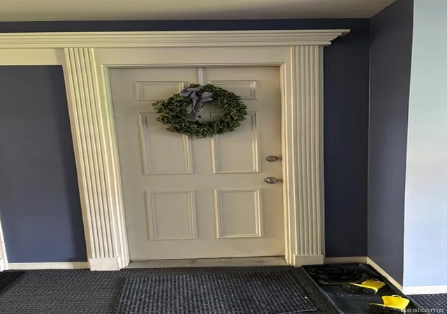 Photo 3 of Condo for sale at 448 Fox Hills Dr #2, Bloomfield Hills, MI 48304 | MLS# 61033062 | Listing updated on 2026-09-25