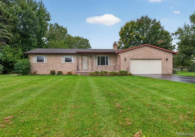 Photo 1 of Single family home for sale at 11025 Miller Rd, Swartz Creek, MI 48473 | MLS# 61035617 | Listing updated on 2026-10-30