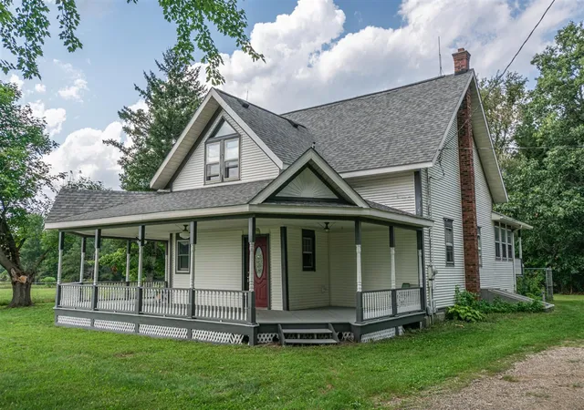 Photo 2 of Single family home for sale at 11019 F Dr, Ceresco, MI 49033 | MLS# 70555599 | Listing updated on 2026-09-08