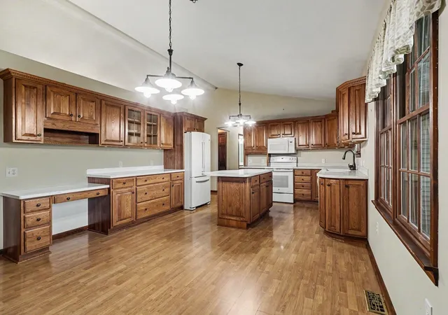Photo 4 of Sale Pending at 2086 Lebourdais Rd, Linwood, MI 48634 | MLS# 50224610 | Listing updated on 2026-10-14