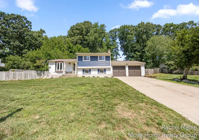 Photo 3 of Sale Pending at 4774 Brookgate Dr, Comstock Park, MI 49321 | MLS# 70553985 | Listing updated on 2026-09-15