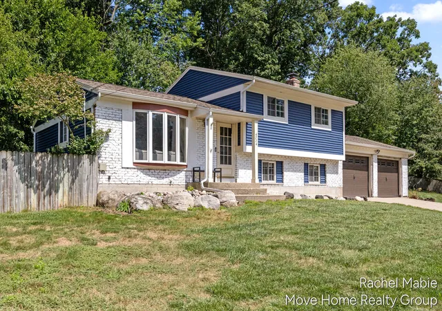 Photo 3 of Sale Pending at 4774 Brookgate Dr, Comstock Park, MI 49321 | MLS# 70553985 | Listing updated on 2026-09-15