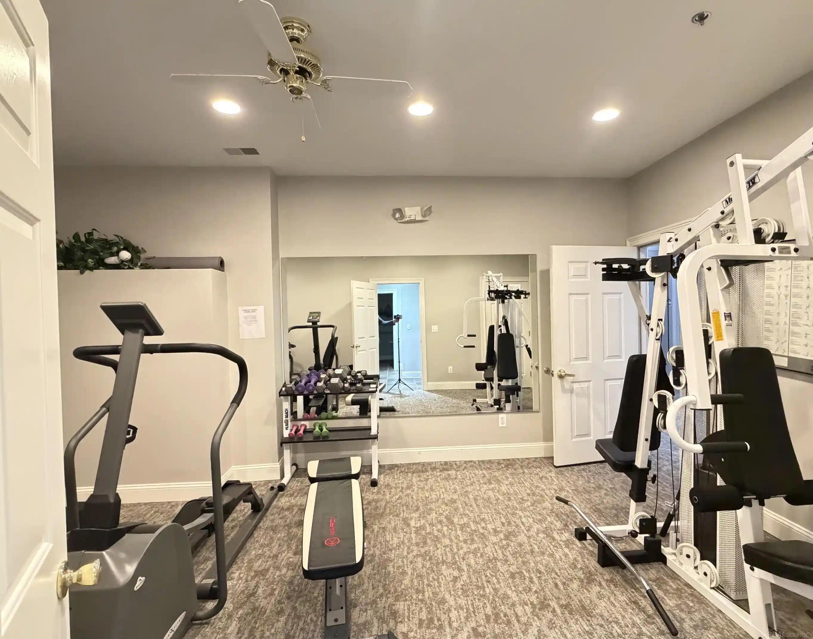 Listing Photo 31 - Condo for sale in 39196 Hayes Rd located at 39196 Hayes Rd, Clinton Township, MI 48038 - Unit 39196 Hayes Rd