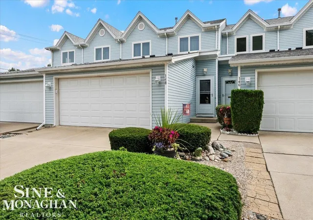Photo 3 of Condo for sale at 148 Kenyon Dr #44, Algonac, MI 48001 | MLS# 50222758 | Listing updated on 2026-10-19