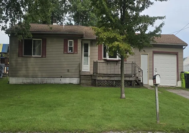 Single family home for sale at 277 N Elevator Rd, Linwood, MI 48634 | MLS# 50221156