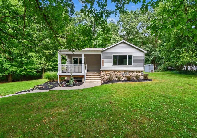 Photo 1 of Single family home for sale at 7911 68th Street, Alto, MI 49302 | MLS# 70555385 | Listing updated on 2026-09-16