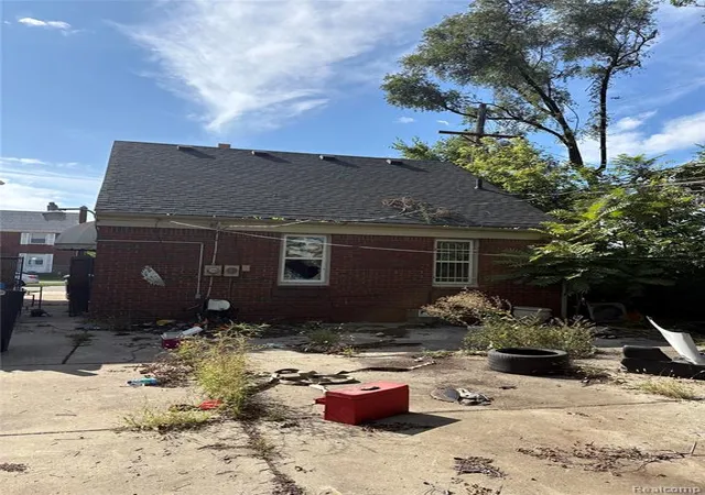 Photo 1 of Single family home for sale at 18090 Washburn St, Detroit, MI 48221 2443 | MLS# 60401076 | Listing updated on 2026-09-17