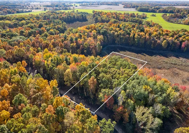Land for sale at 11355 Angel Woods Dr, Rockford, MI 49341 | MLS# 70554538