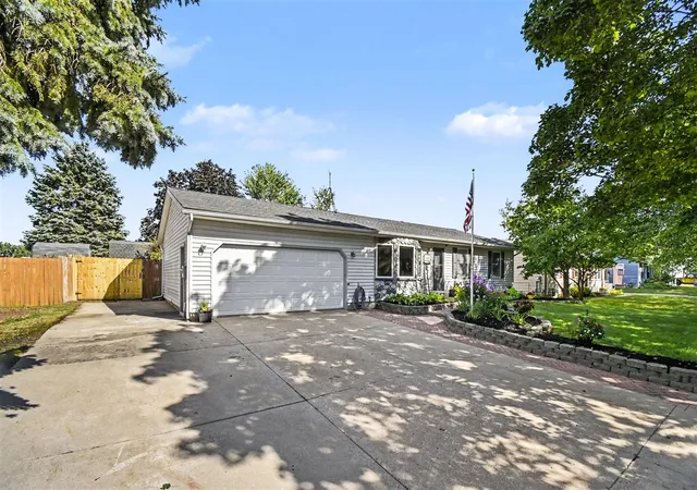 Photo 3 of Sale Pending at 303 Anderson Dr, Wayland, MI 49348 | MLS# 70554957 | Listing updated on 2026-09-01