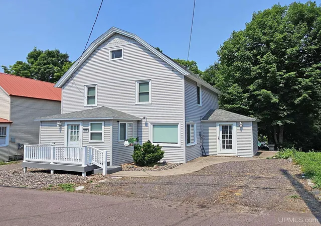 Single family home for sale at 508 W Baraga Ave, Houghton, MI 49931 | MLS# 50216747