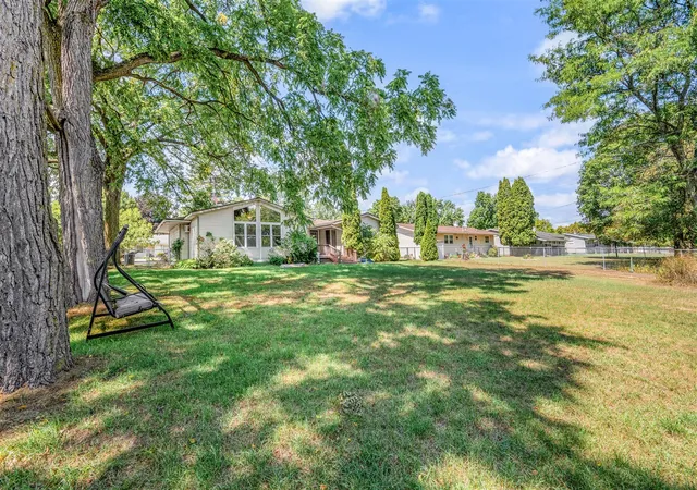 Photo 4 of Single family home for sale at 623 Lilac Ave, Big Rapids, MI 49307 | MLS# 70555617 | Listing updated on 2026-09-09