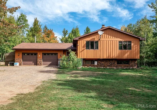 Photo 1 of Single family home for sale at 326 County Rd Mp, Negaunee, MI 49866 | MLS# 50222780 | Listing updated on 2026-10-03