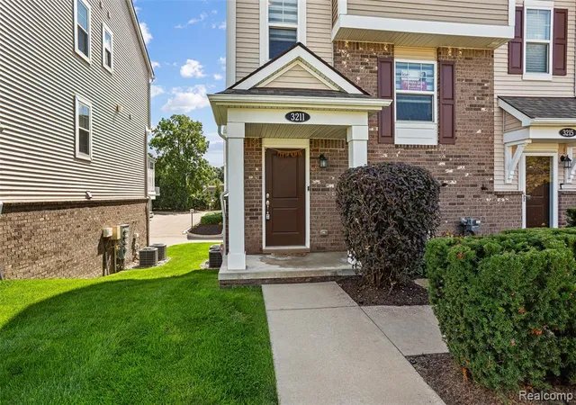 Photo 2 of Condo for sale at 3211 Johanna Ware, Wixom, MI 48393 | MLS# 61030218 | Listing updated on 2026-10-21