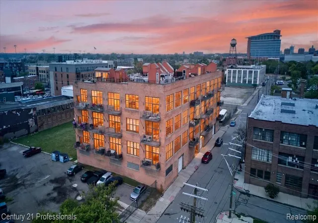 Photo 2 of Condo for sale at 2003 Brooklyn St #410, Detroit, MI 48226 1034 | MLS# 61026408 | Listing updated on 2026-09-08