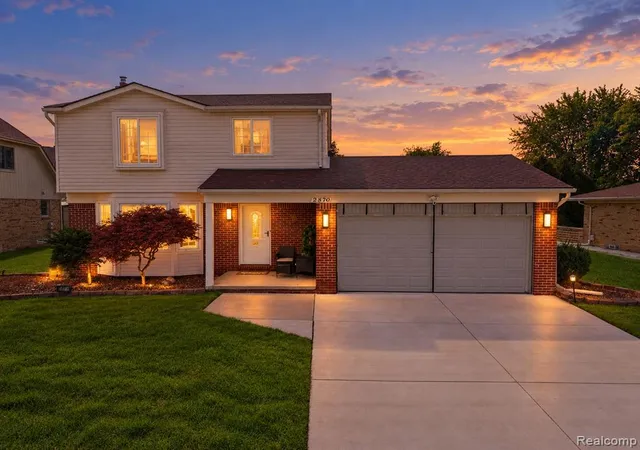 Photo 1 of Single family home for sale at 2870 Marlbank Dr, Sterling Heights, MI 48310 | MLS# 61033443 | Listing updated on 2026-10-11